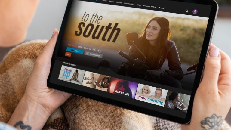 Comment connecter une tablette sur TV sans fil facilement ?