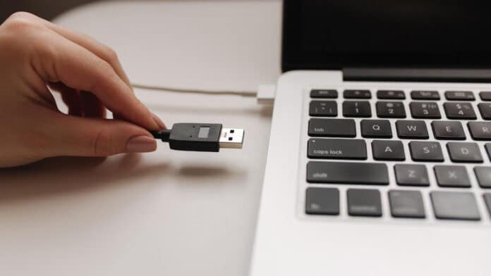 Adaptateur HDMI USB : connectez votre TV au PC facilement